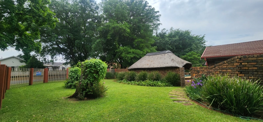 4 Bedroom Property for Sale in Stilfontein Ext 4 North West